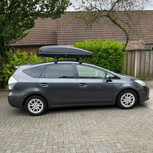 Toyota Prius +