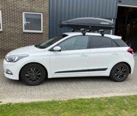 Dakkoffer 430 liter CRUB N18 zwart mat met snelsluiting 