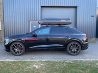 Dakkoffer 680 liter MARLIN N7 zwart mat