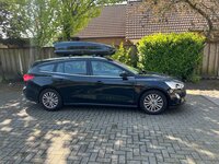 Ford Focus | N20 480 liter | Hoogglans zwart | Model Koral