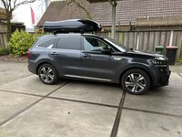 Kia Sorento | N7 680 liter | Hoogglans zwart | Model Marlin