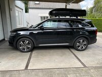 Kia Sorento | N7 680 liter | Hoogglans zwart | Model Marlin