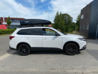 Mitsubishi Outlander | N21 630 liter | Hoogglans zwart | Model Koral
