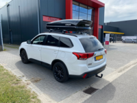 Mitsubishi Outlander | N21 630 liter | Hoogglans zwart | Model Koral