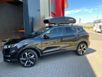 Nissan Qashqai | N18 430 liter | Mat zwart | Model Crub