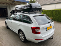 Skoda Octavia | N7 680 liter | Hoogglans zwart | Model Marlin