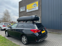 Toyota Auris Sports Tourer | N7 680 liter | Mat zwart | Model Marlin