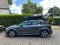 Audi A3 Sportback | N25 480 liter | Hooglans zwart | Model Raya
