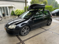 Volkswagen Golf 5 | N8 400 liter | Mat zwart | Model Marlin