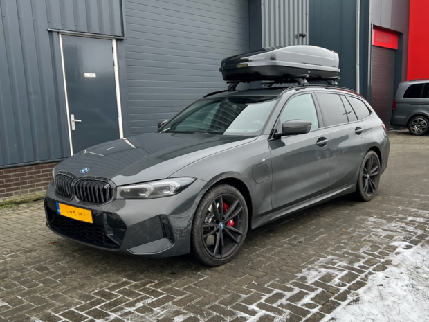 BMW 3 serie | N20 480 liter | Hoogglans zwart | Model Koral