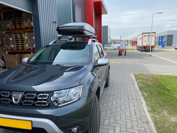 Dacia Duster | N18 430 liter | Mat zwart | Model Crub