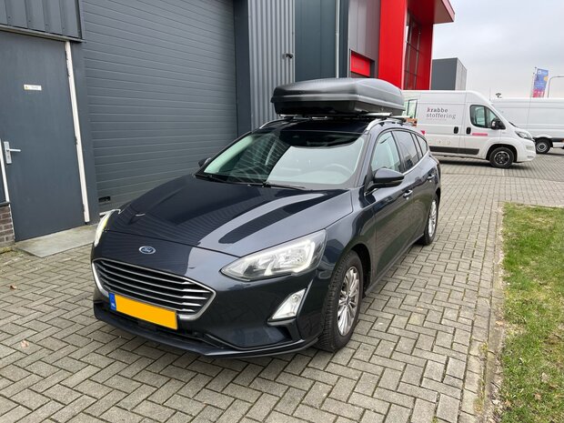 Ford Focus | N21 630 liter | Mat zwart | Model Koral