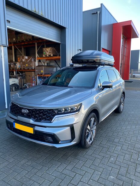 Kia Sorento | N7 680 liter | Mat zwart | Model Marlin