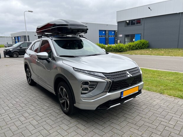 Mitsubishi Eclipse Cross | N7 680 liter | Hoogglans zwart | Model Marlin