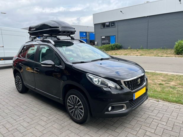 Peugeot 2008 | N8 400 liter | Hoogglans zwart | Model Marlin