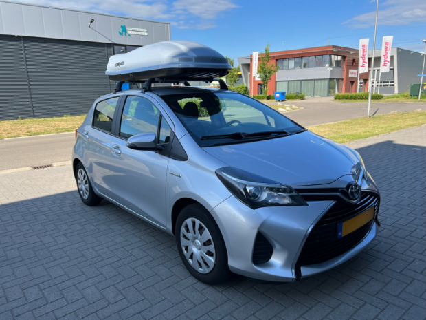 Toyota Yaris | N6 480 liter | Zilver | Model Marlin