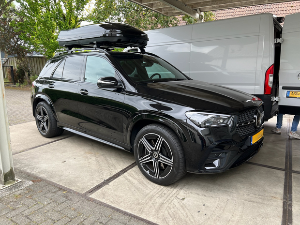 Mercedes GLE | N7 680 liter | Hoogglans zwart | Model Marlin