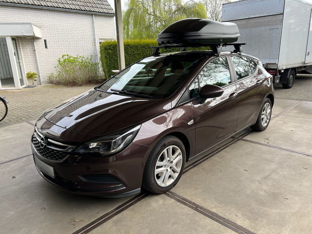 Opel Astra| N8 400 liter | Mat zwart | Model Marlin