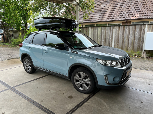 Suzuki Vitara | N20 480 liter | Hoogglans zwart | Model Koral