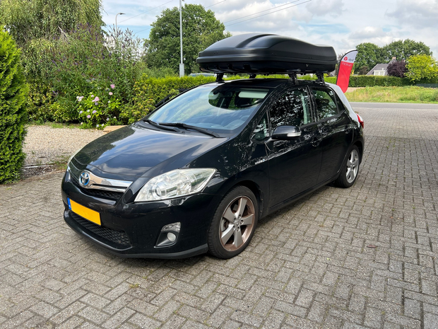 Toyota Auris | N7 680 liter | Mat zwart | Model Marlin