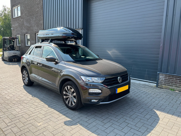 Volkswagen T-roc | N6 480 liter | Hoogglans zwart | Model Marlin