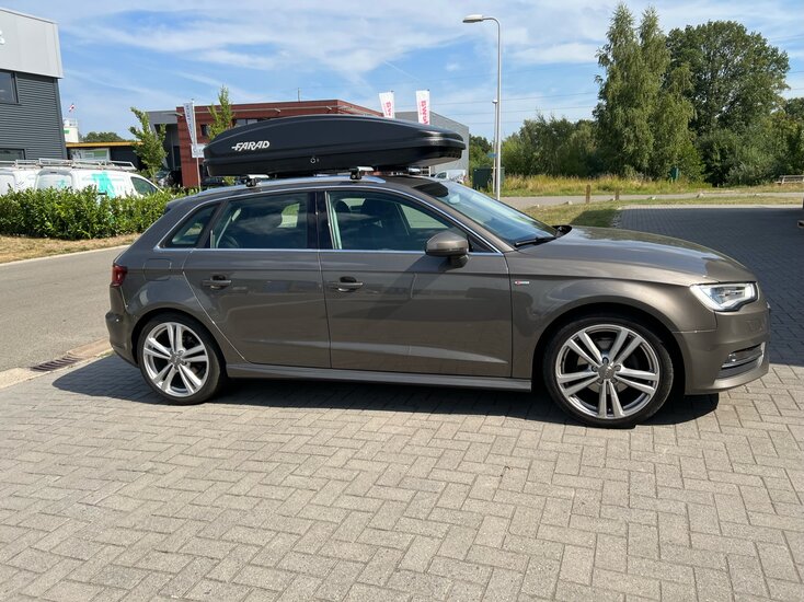 Audi A3 Sportback | N18 430 liter | Mat zwart | Model Crub