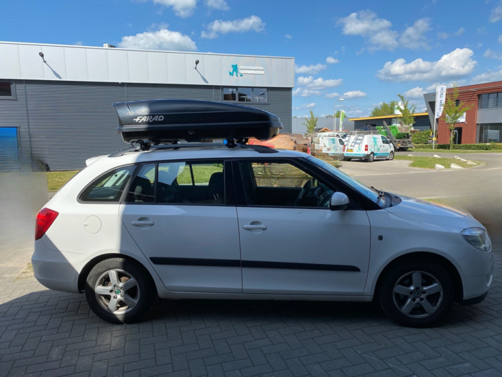 Skoda Fabia | N19 400 liter | Mat Zwart | Model Koral