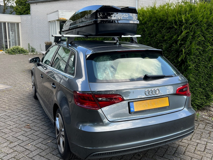 Audi A3 Sportback | N25 480 liter | Hooglans zwart | Model Raya