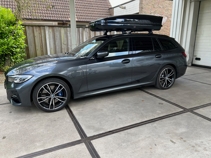 BMW 3 serie | N21 630 liter | Hoogglans zwart | Model Koral
