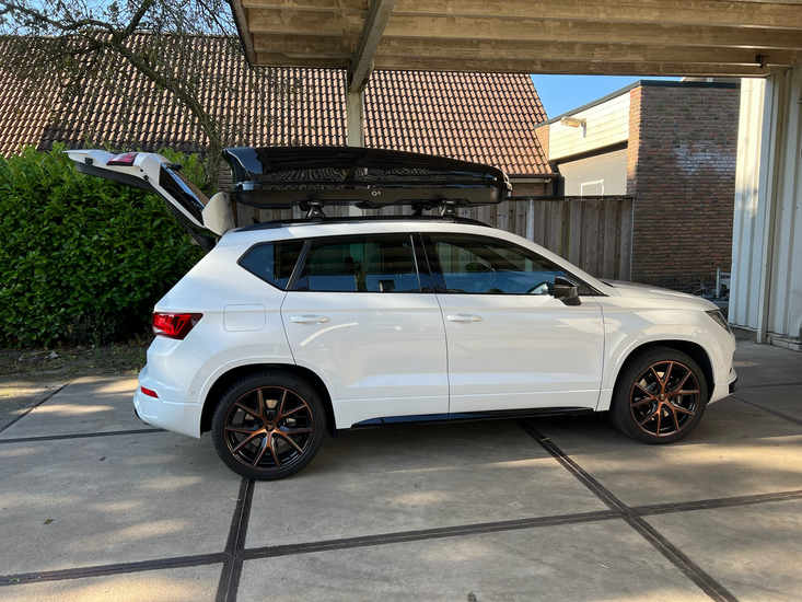 Cupra Ateca | N21 630 liter | Hoogglans zwart | Model Koral