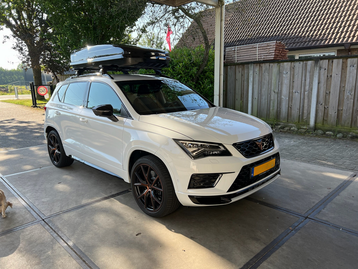 Cupra Ateca | N21 630 liter | Hoogglans zwart | Model Koral