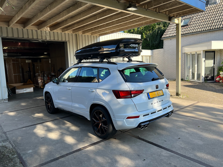 Cupra Ateca | N21 630 liter | Hoogglans zwart | Model Koral