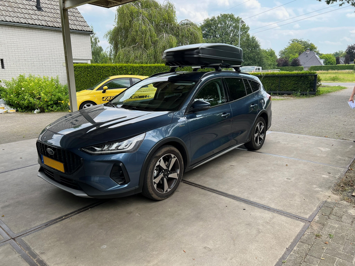 Ford Focus | N20 480 liter | Mat Zwart | Model Koral