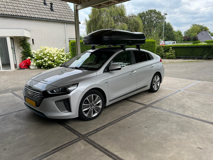 Hyundai Ioniq | N7 680 liter | Mat zwart | Model Marlin