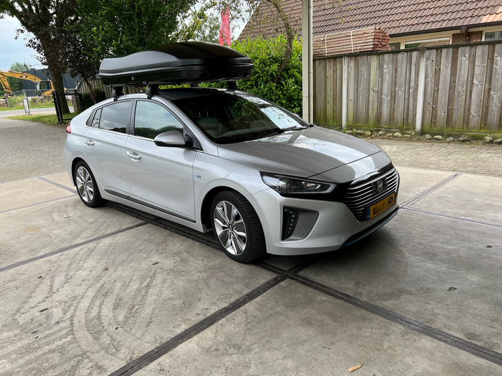 Hyundai Ioniq | N7 680 liter | Mat zwart | Model Marlin