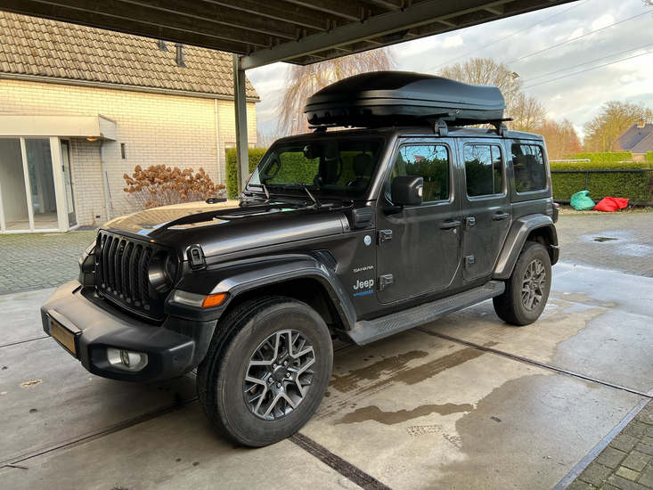 Jeep Wrangler | N7 680 liter | Mat zwart | Model Marlin