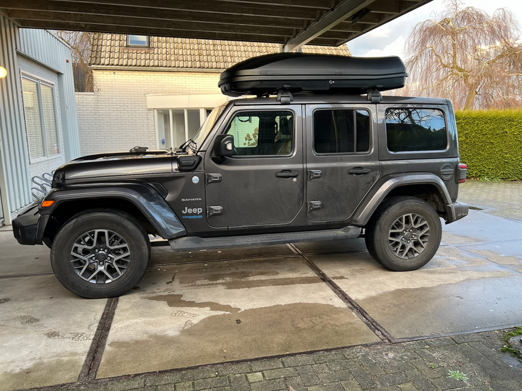 Jeep Wrangler | N7 680 liter | Mat zwart | Model Marlin