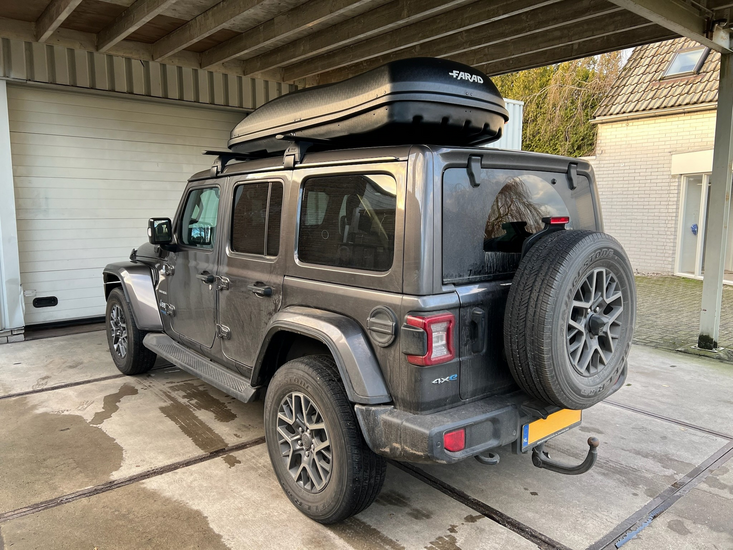 Jeep Wrangler | N7 680 liter | Mat zwart | Model Marlin