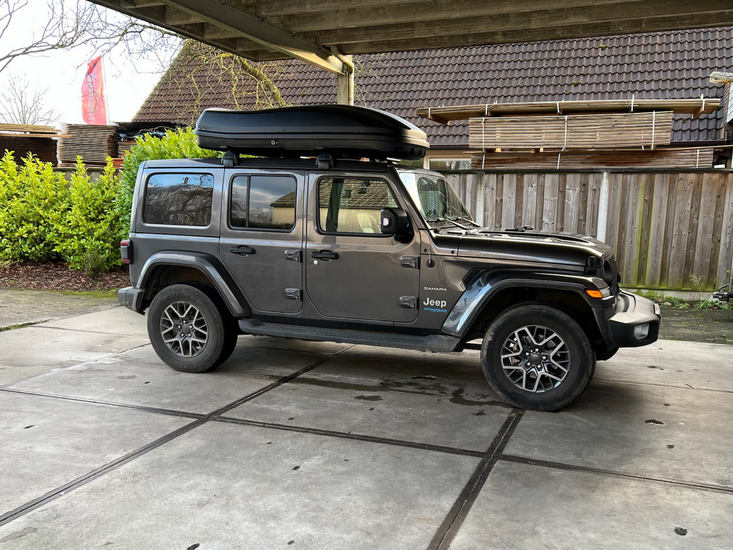Jeep Wrangler | N7 680 liter | Mat zwart | Model Marlin