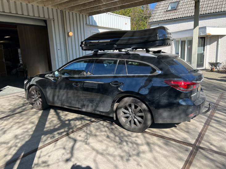 Mazda 6 | N7 680 liter | Hoogglans zwart | Model Marlin