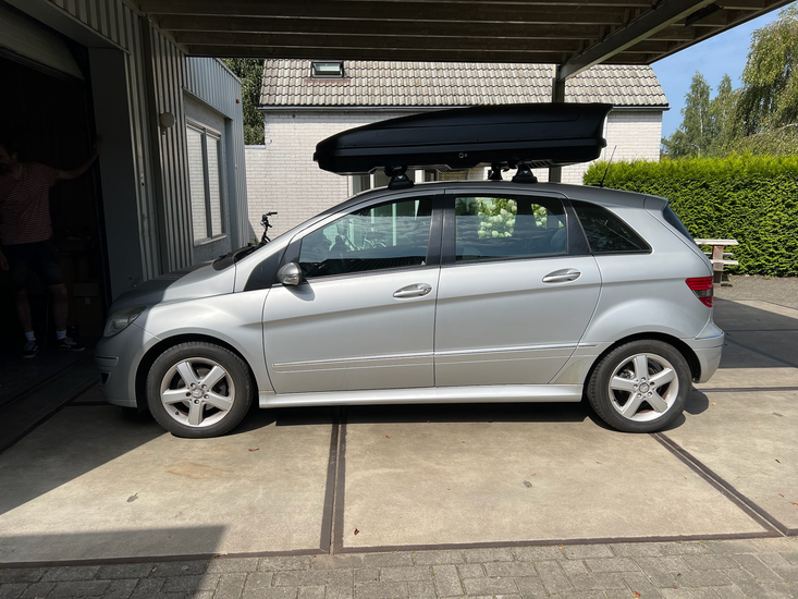Mercedes B-klasse | N20 480 liter | Mat zwart | Model Koral