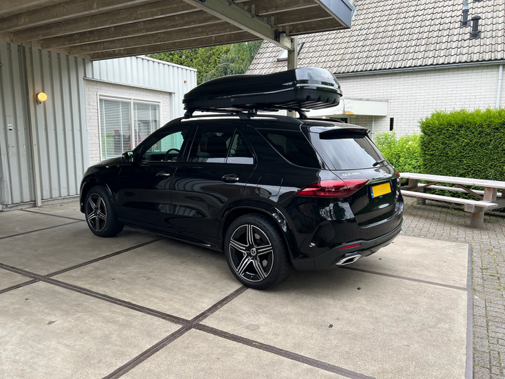Mercedes GLE | N7 680 liter | Hoogglans zwart | Model Marlin