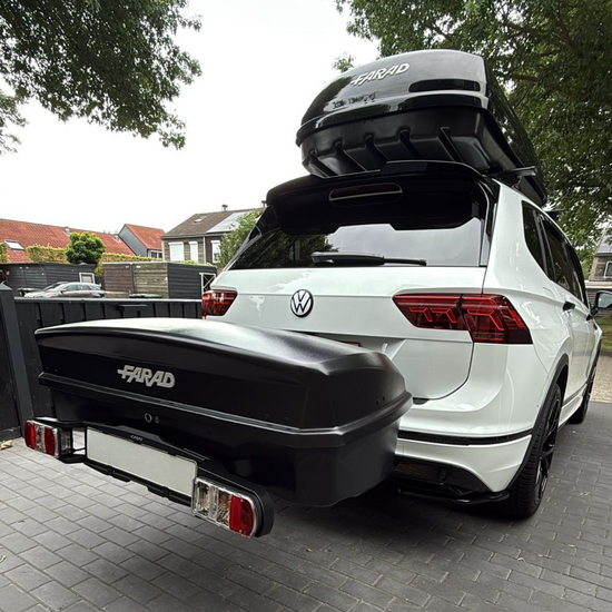 Volkswagen Tiguan | N26 300 liter | Zippy trekhaakplatform | Mat zwart | Model Maki