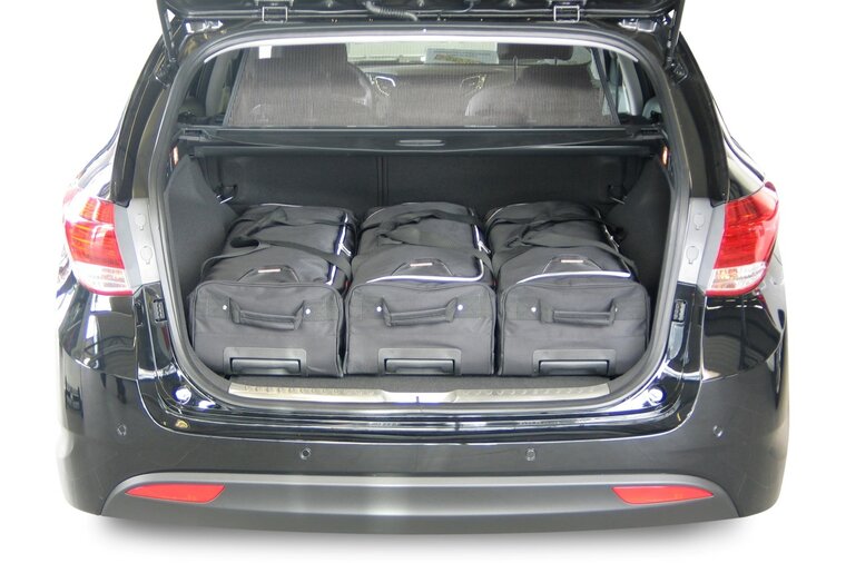 Reistassenset geschikt voor Hyundai i40 CW 2011-2019 wagon Original