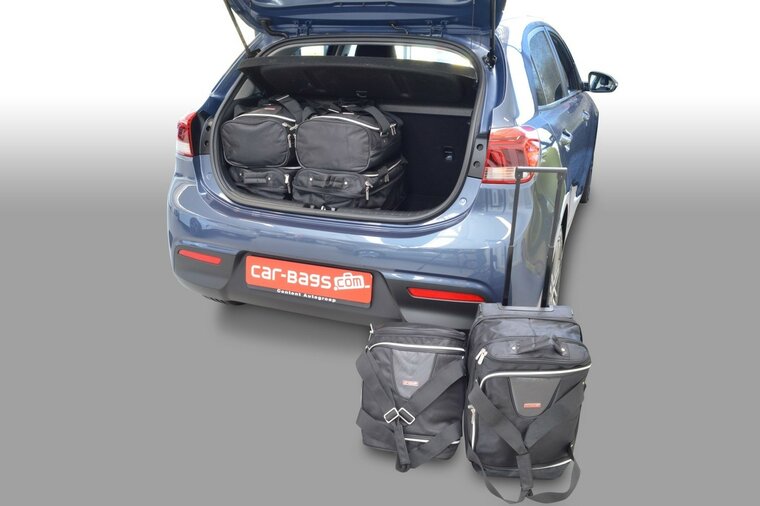 Reistassenset geschikt voor Kia Rio (YB) 2017-heden 5-deurs hatchback Original