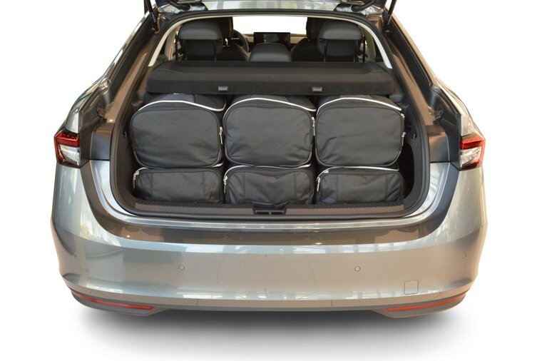 Reistassenset geschikt voor Skoda Superb IV (B9) 2024-heden 5-deurs hatchback Original
