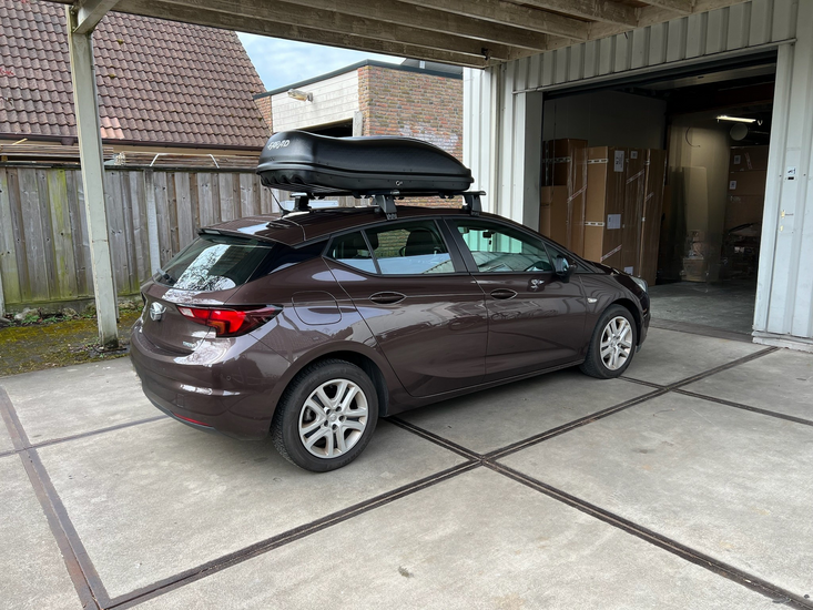 Opel Astra| N8 400 liter | Mat zwart | Model Marlin