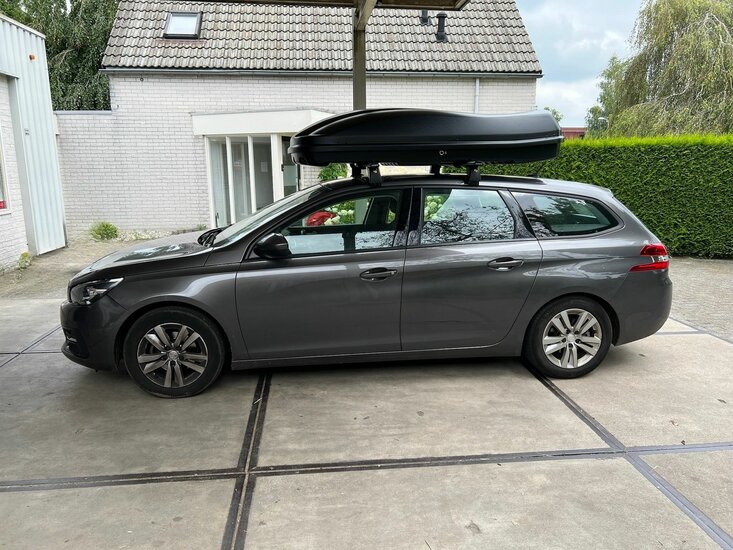 Peugeot 308 SW | N7 680 liter | Mat zwart | Model Marlin