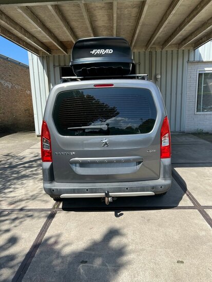 Peugeot Partner Tepee | N21 630 liter | Mat zwart | Model Koral