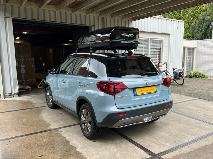 Suzuki Vitara | N20 480 liter | Hoogglans zwart | Model Koral